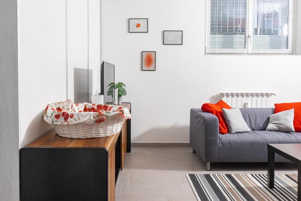Staurenghi Red Apartment Varèse Extérieur photo
